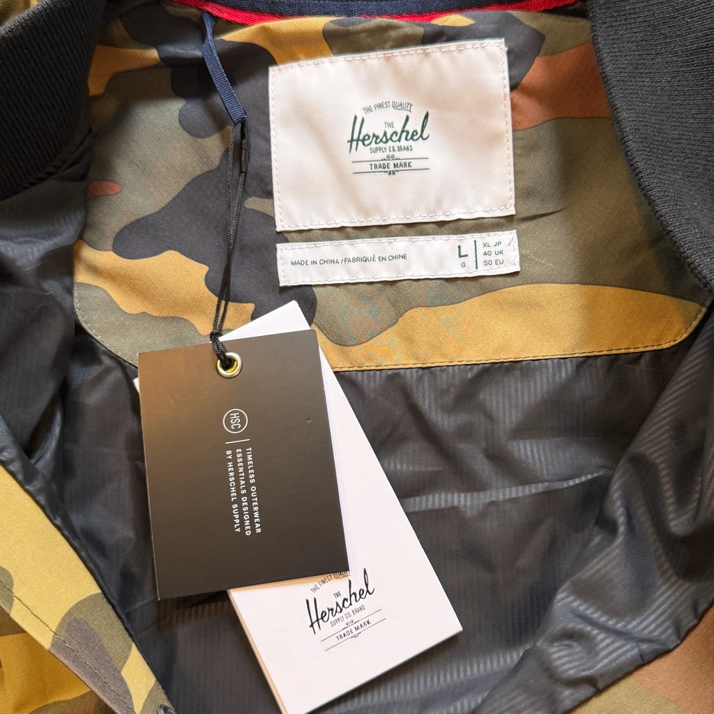 Herschel Supply Varsity Jacket Woodland Camo Size Large Nwt — image 3 of 8